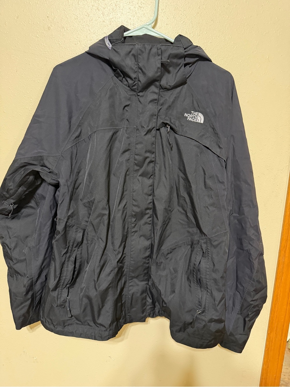 Woman’s North Face Hyvent ski jacket XL